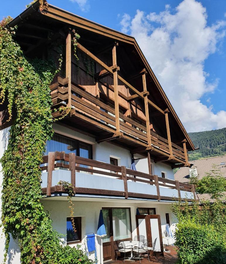 Residence Silvester Racines Εξωτερικό φωτογραφία