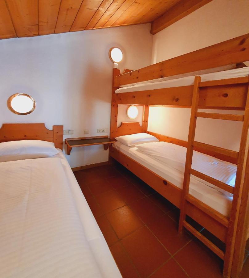 Residence Silvester Racines Εξωτερικό φωτογραφία